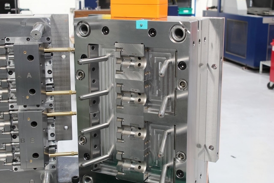 Customizable Modern Style Car Parts Mold with Fast Mould Layout 3-7 Days and Buderus Steel